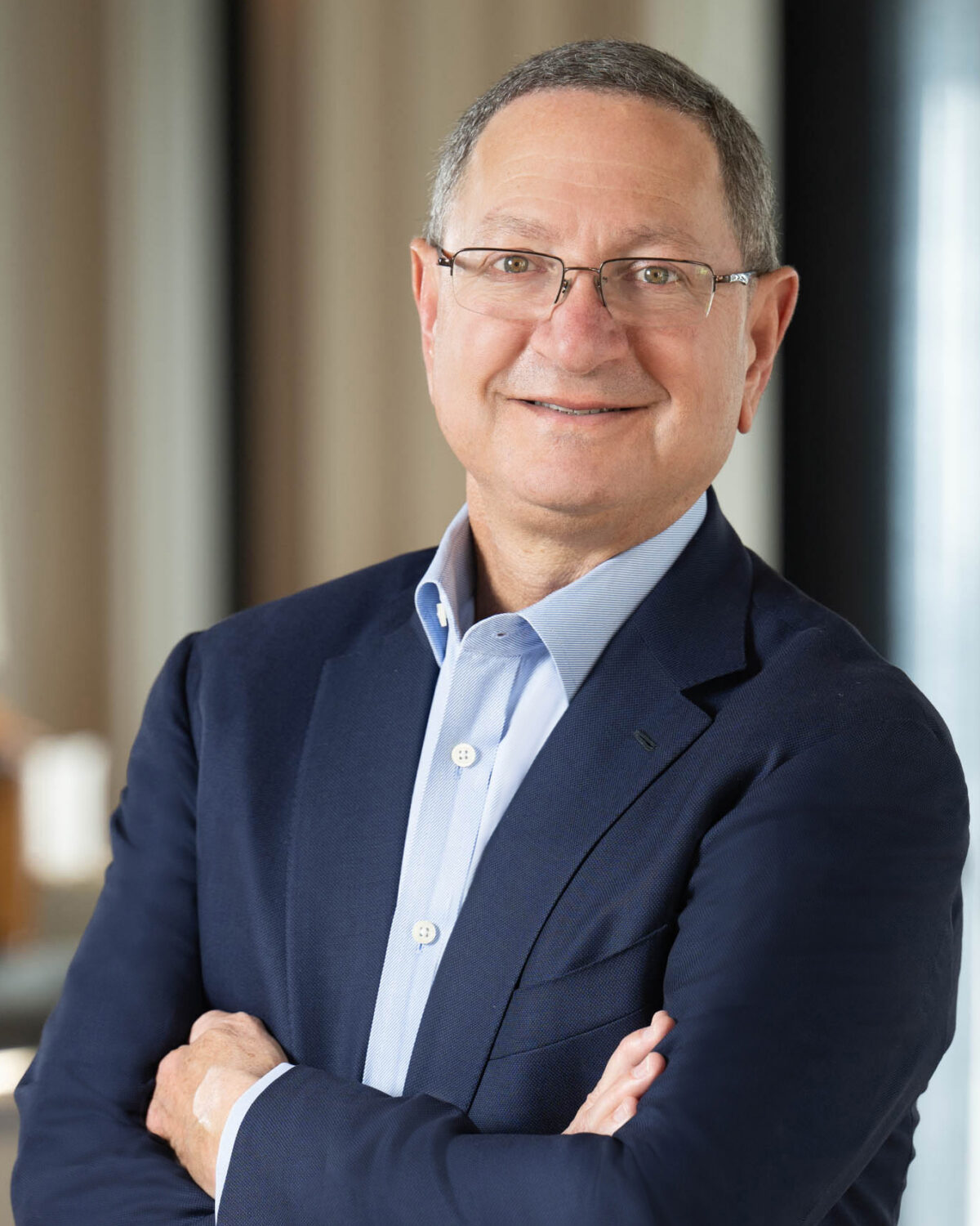 Ken Hersch headshot